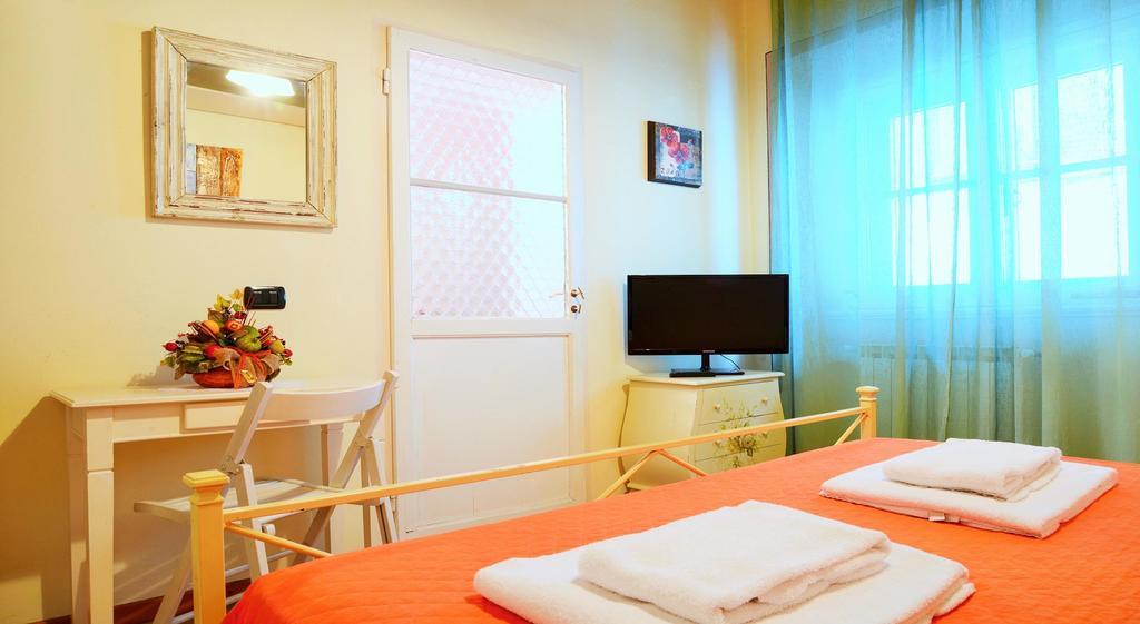 Pensión Sani Tourist House Florencia