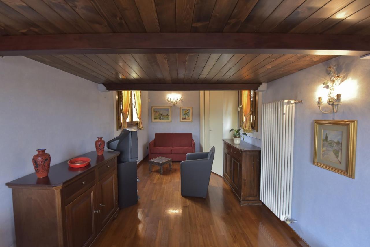 Sani Tourist House Pensión 3*