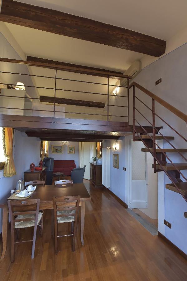 Pensión Sani Tourist House 3*
