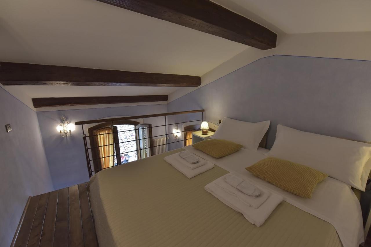 Sani Tourist House Pensión 3*